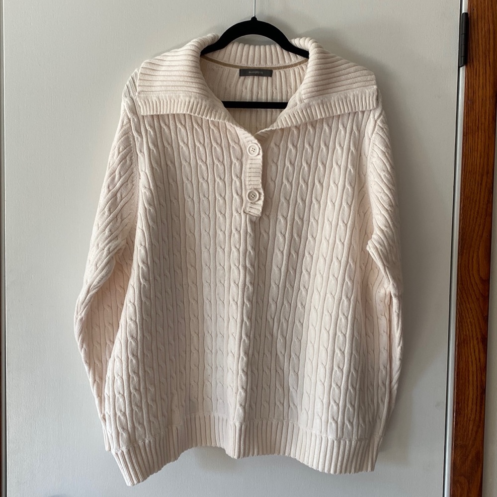 Women’s Liz Claiborne sweater